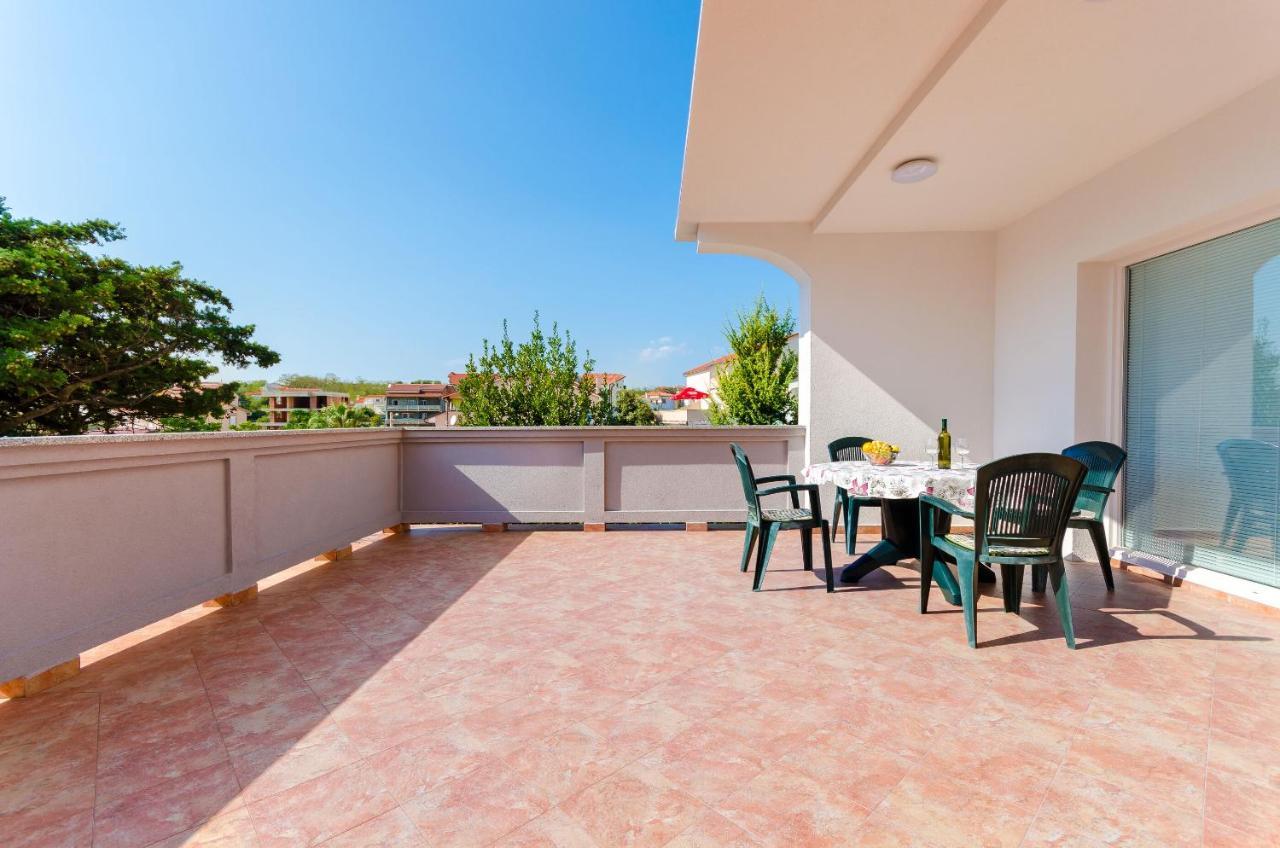 Apartments Ruza-Rajska Beach Lopar Dış mekan fotoğraf